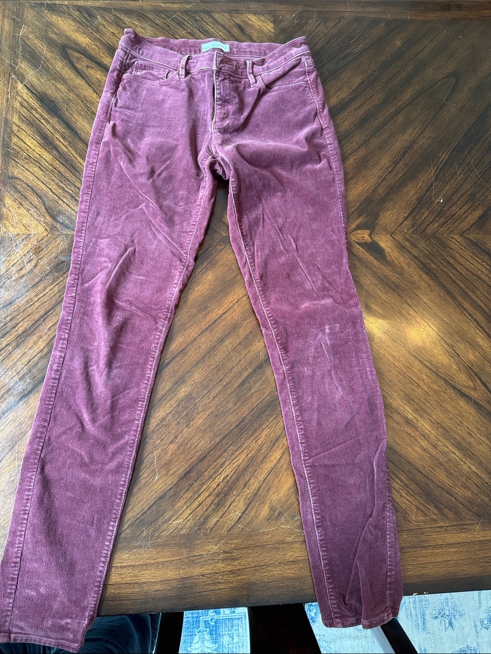 LOFT Corduroy Skinny Pants in Wine